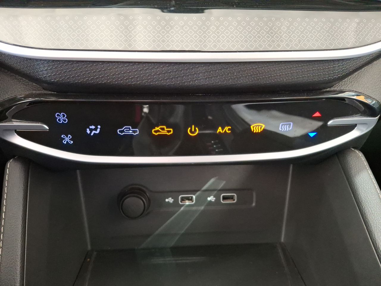 MAXUS - 27