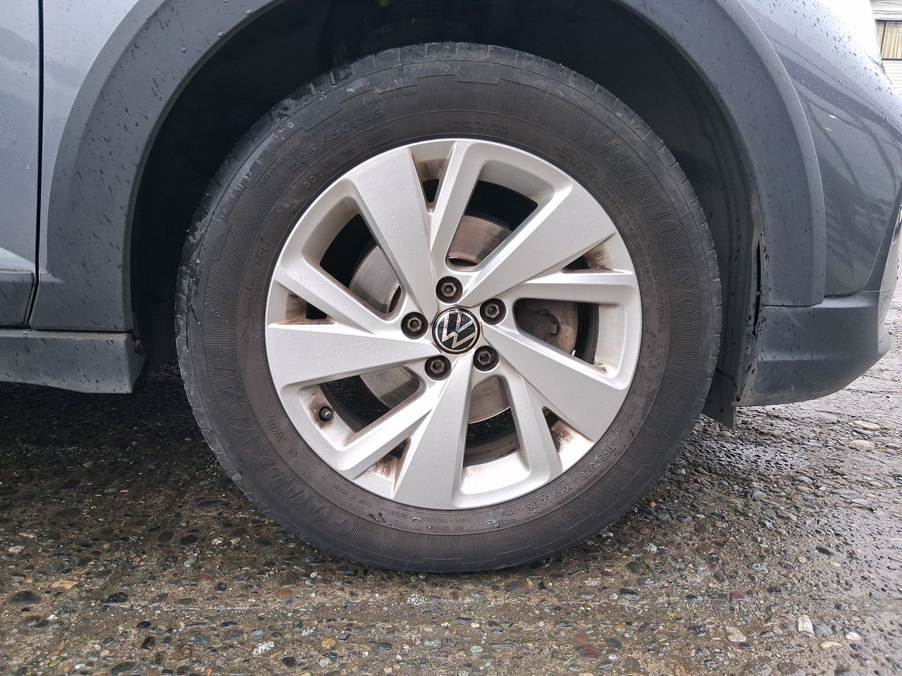 Volkswagen Nivus — foto 10 de 27