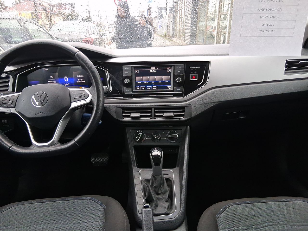 Volkswagen Nivus — foto 25 de 27