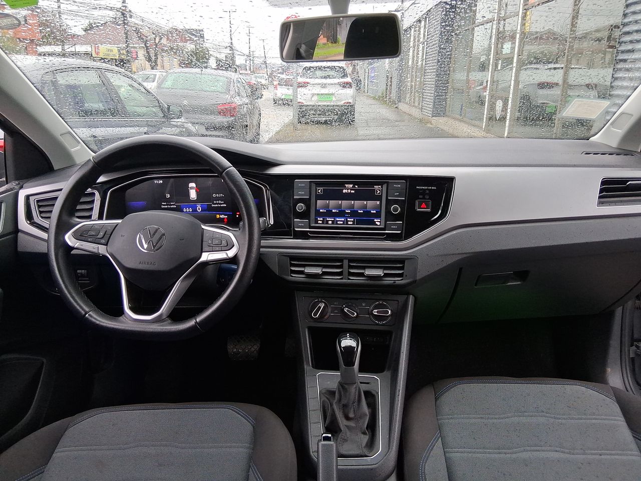 Volkswagen Nivus — foto 8 de 27