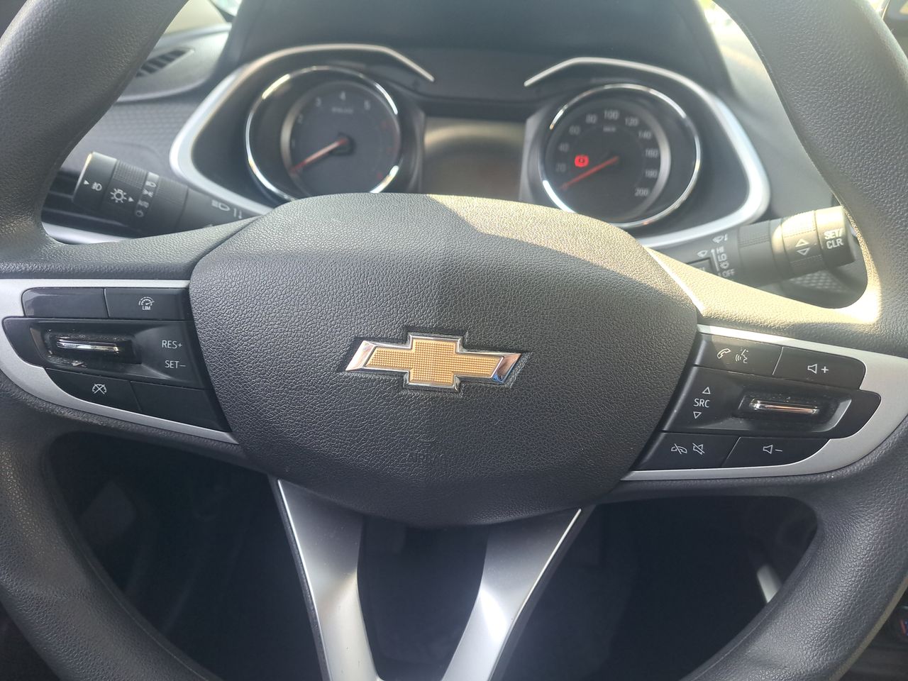 CHEVROLET - 27