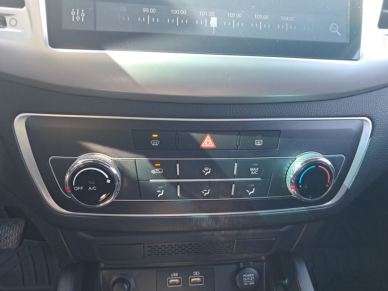 SSANGYONG - 28