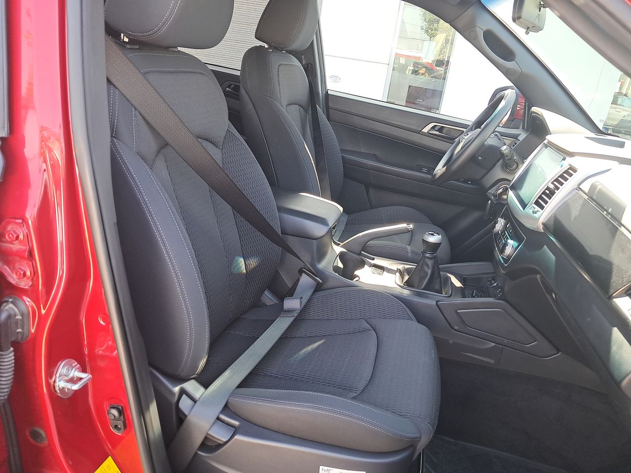 SSANGYONG - 30