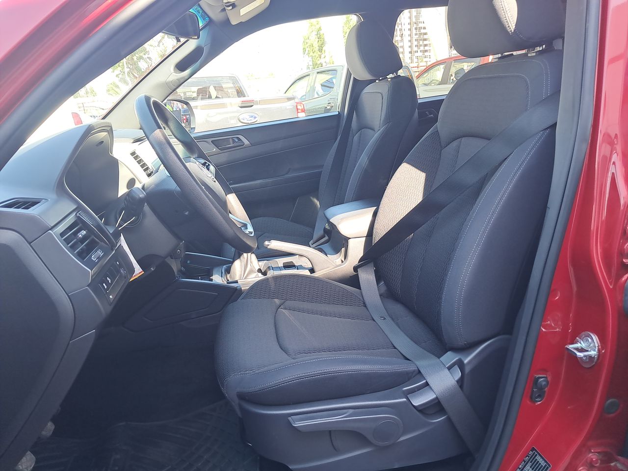 SSANGYONG - 22