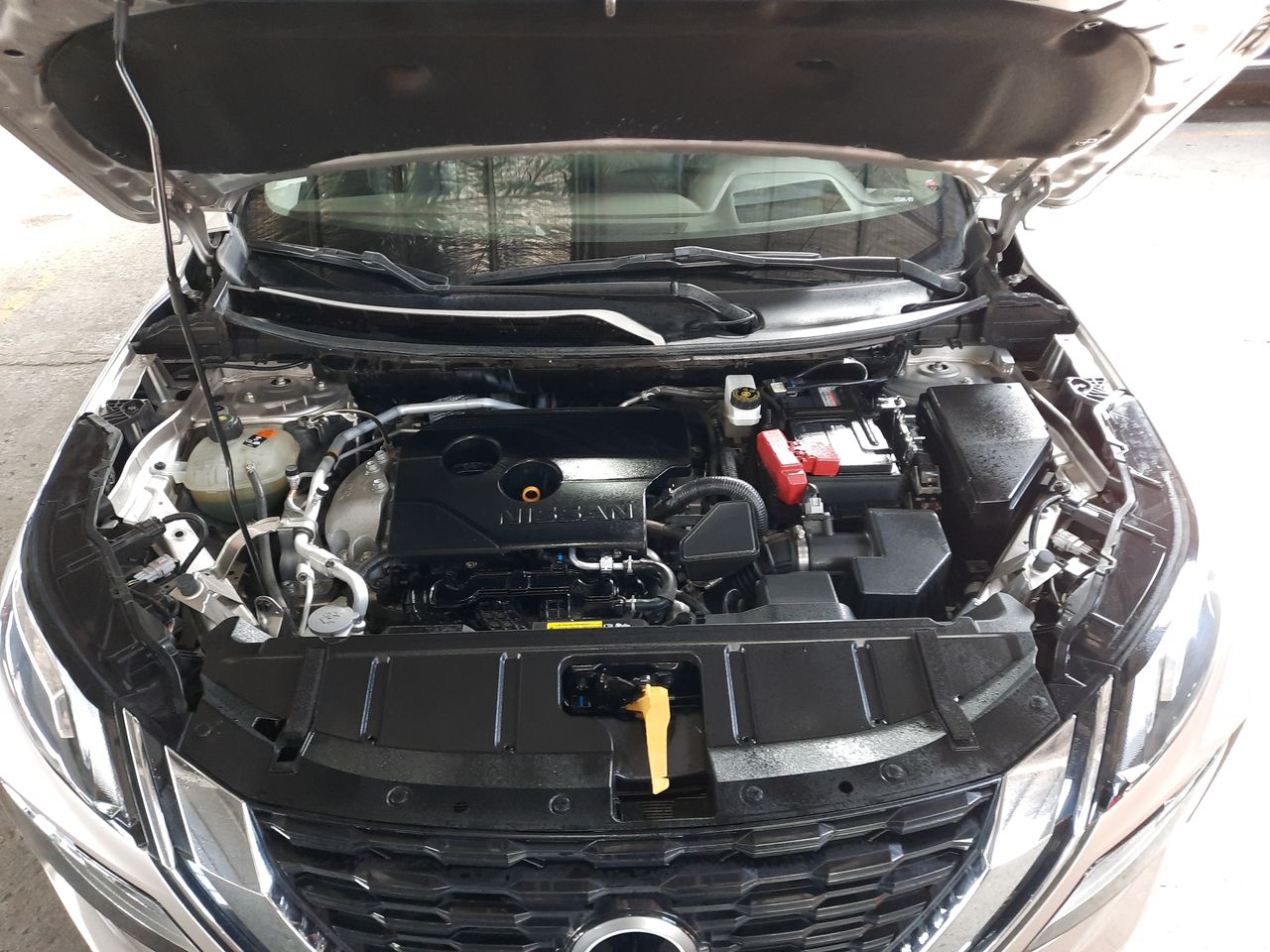 NISSAN - 18