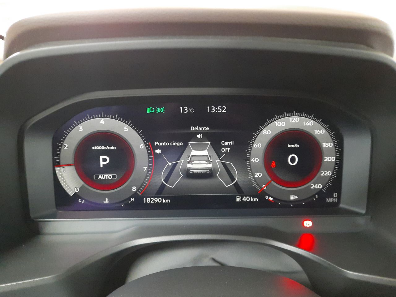 NISSAN - 38