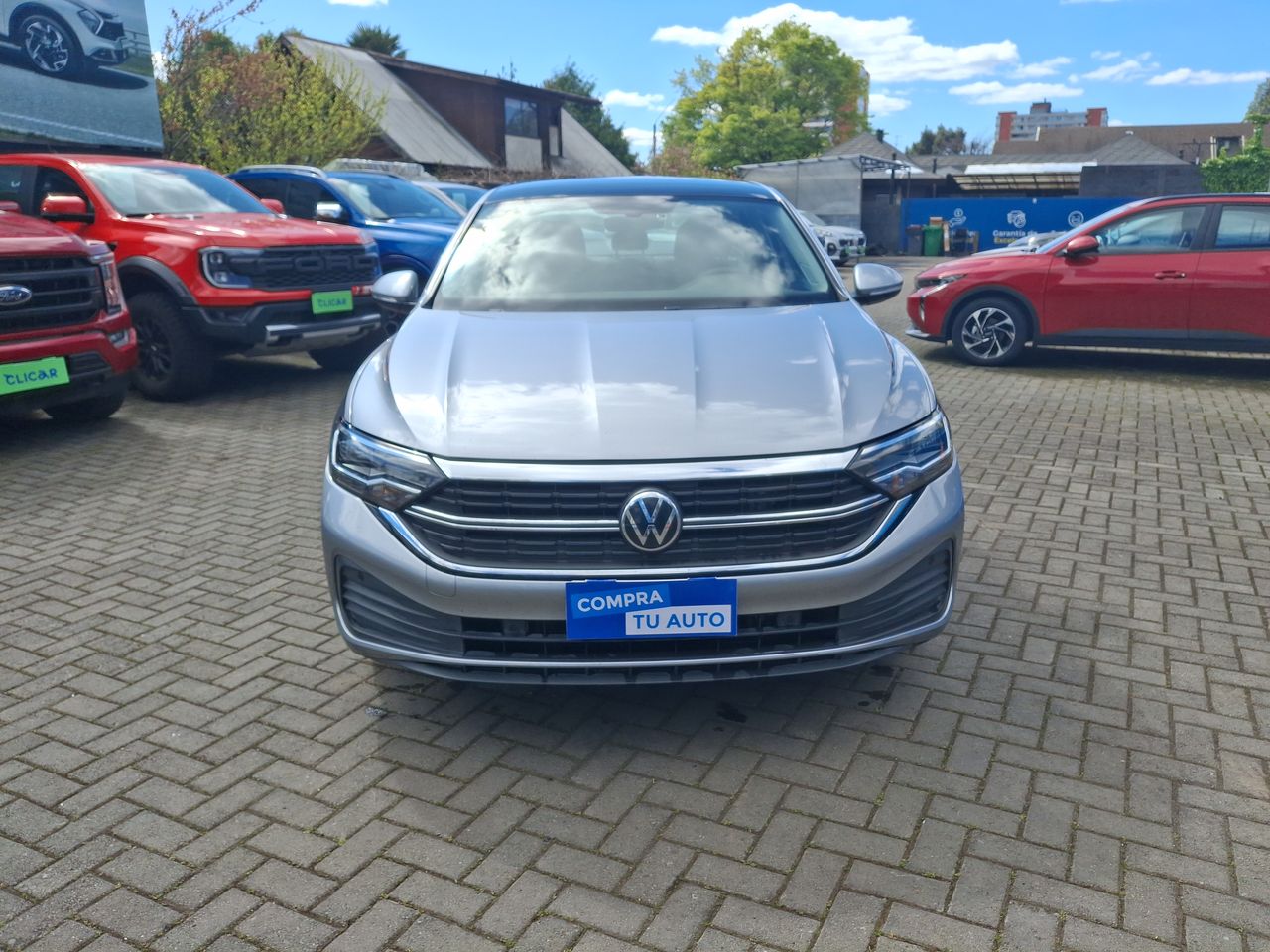 VOLKSWAGEN - 2