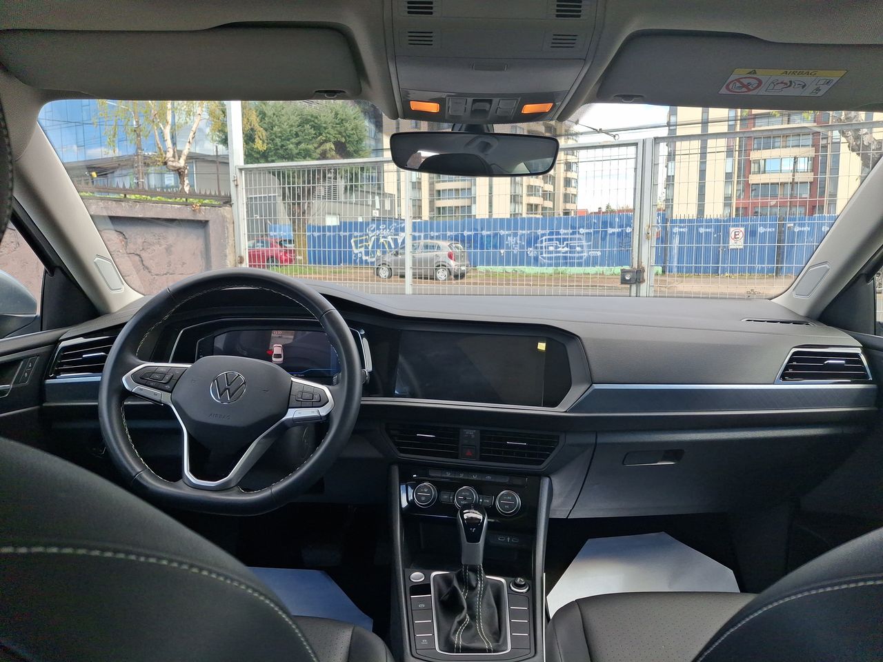 VOLKSWAGEN - 9