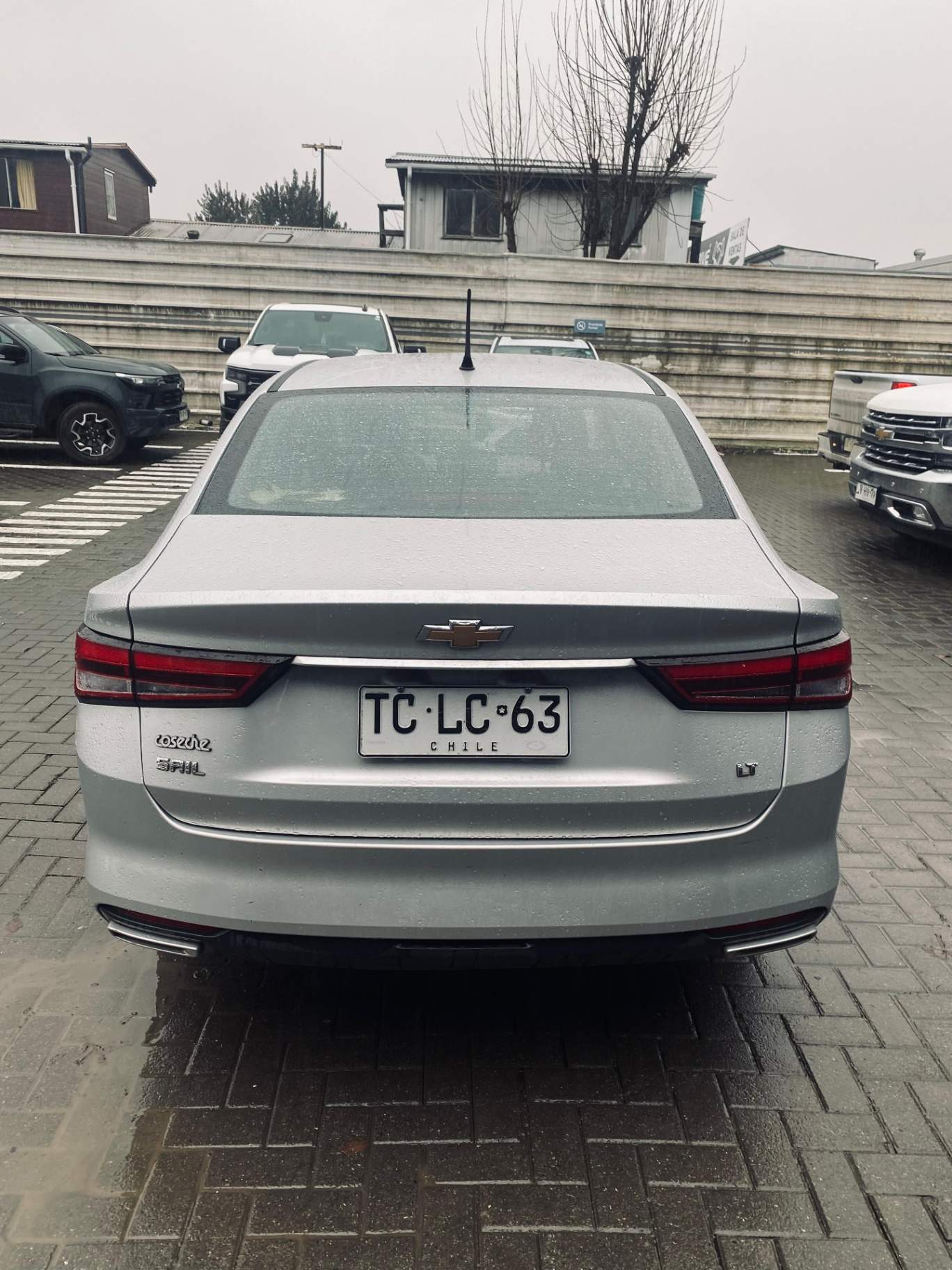 CHEVROLET - 4