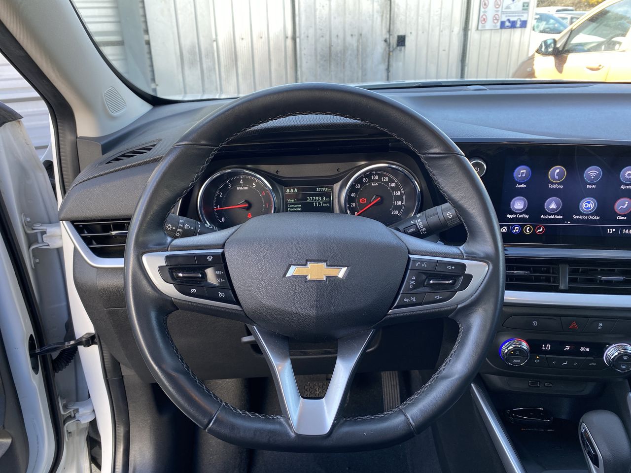 Chevrolet Montana — foto 19 de 28