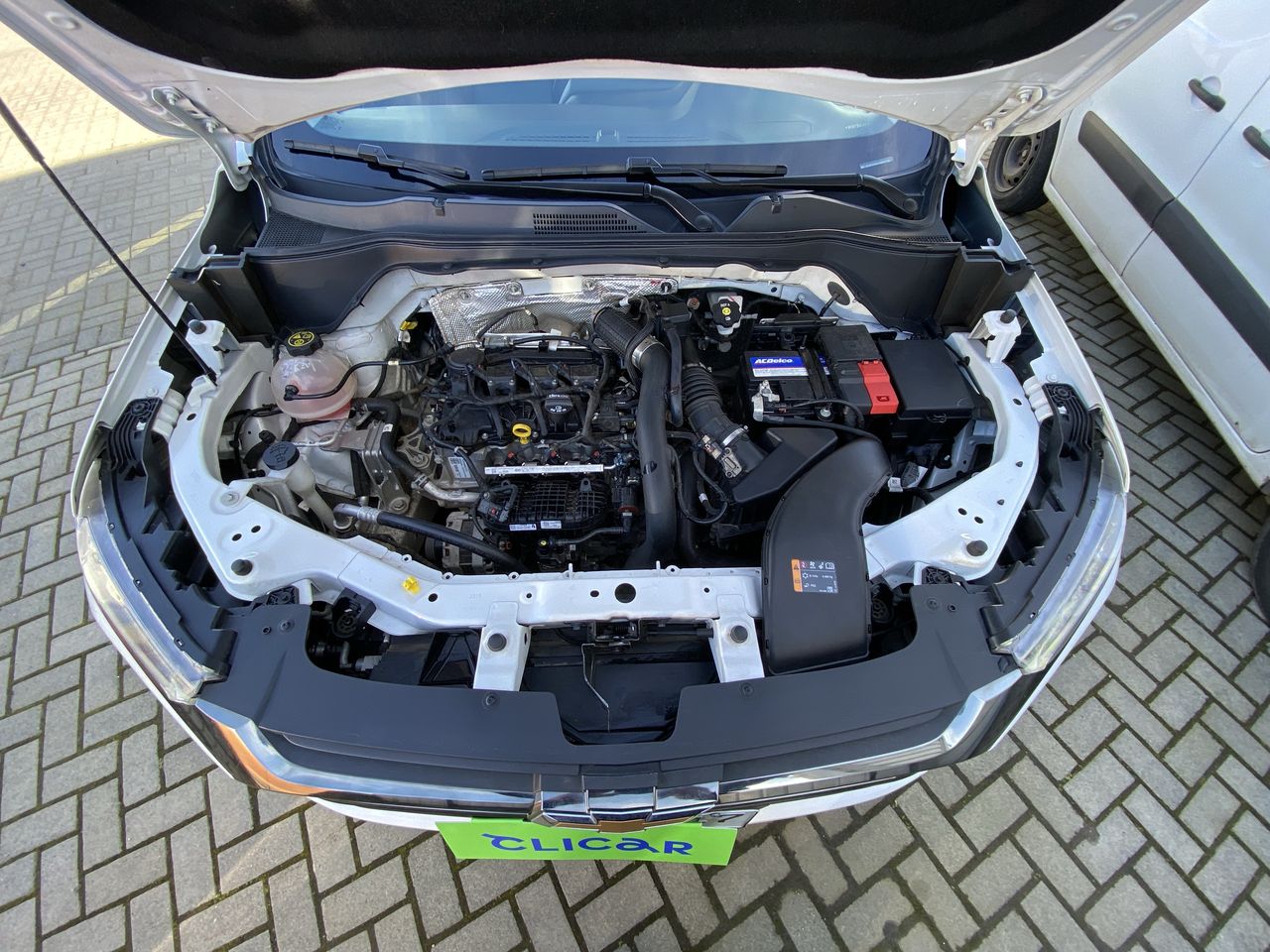 Chevrolet Montana — foto 11 de 28