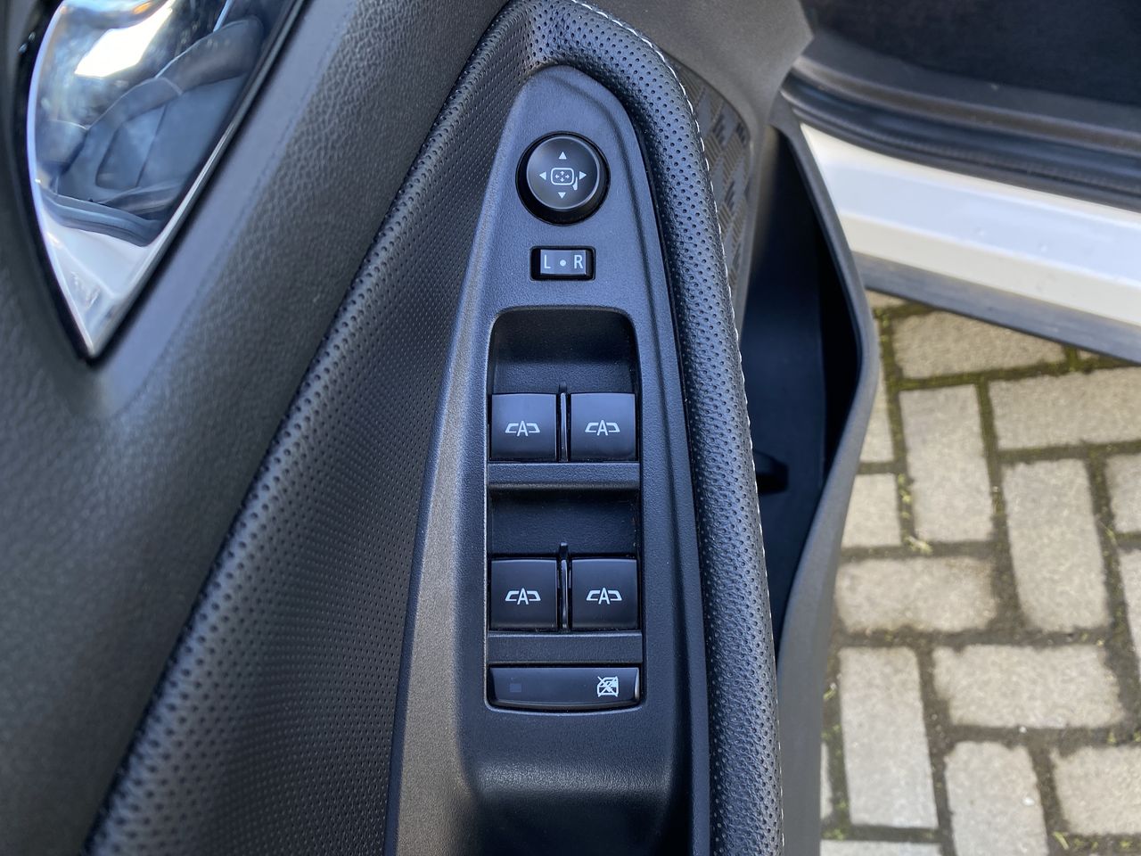 Chevrolet Montana — foto 16 de 28