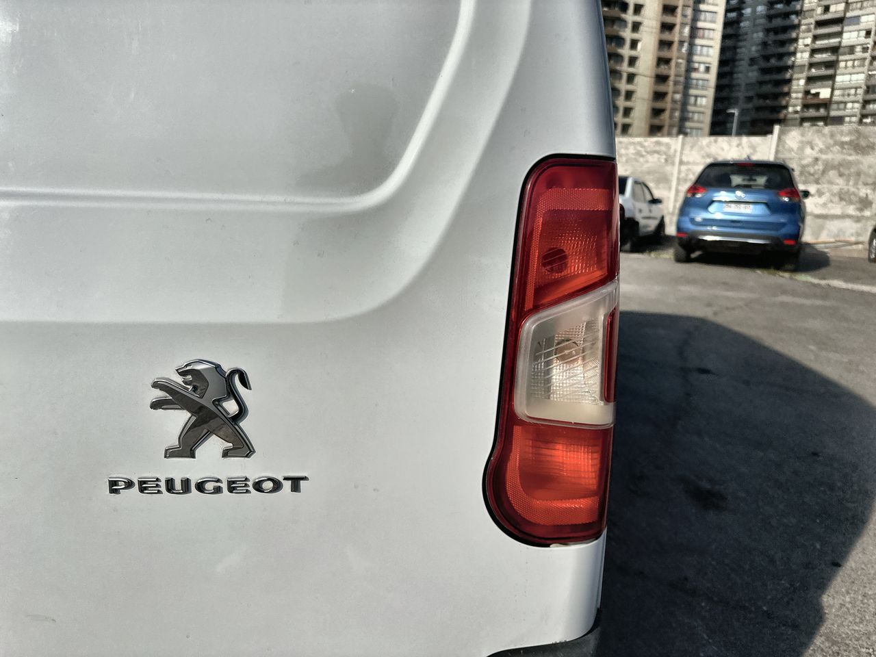PEUGEOT - 19