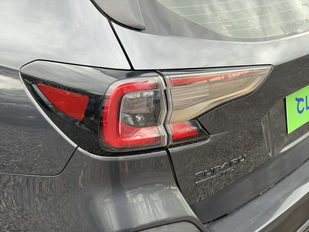 Subaru Outback — foto 12 de 20