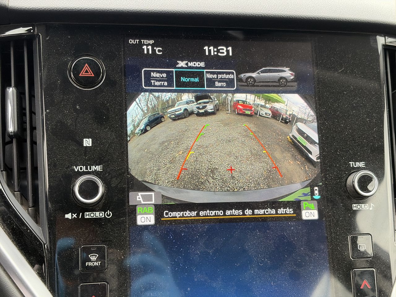 Subaru Outback — foto 18 de 20