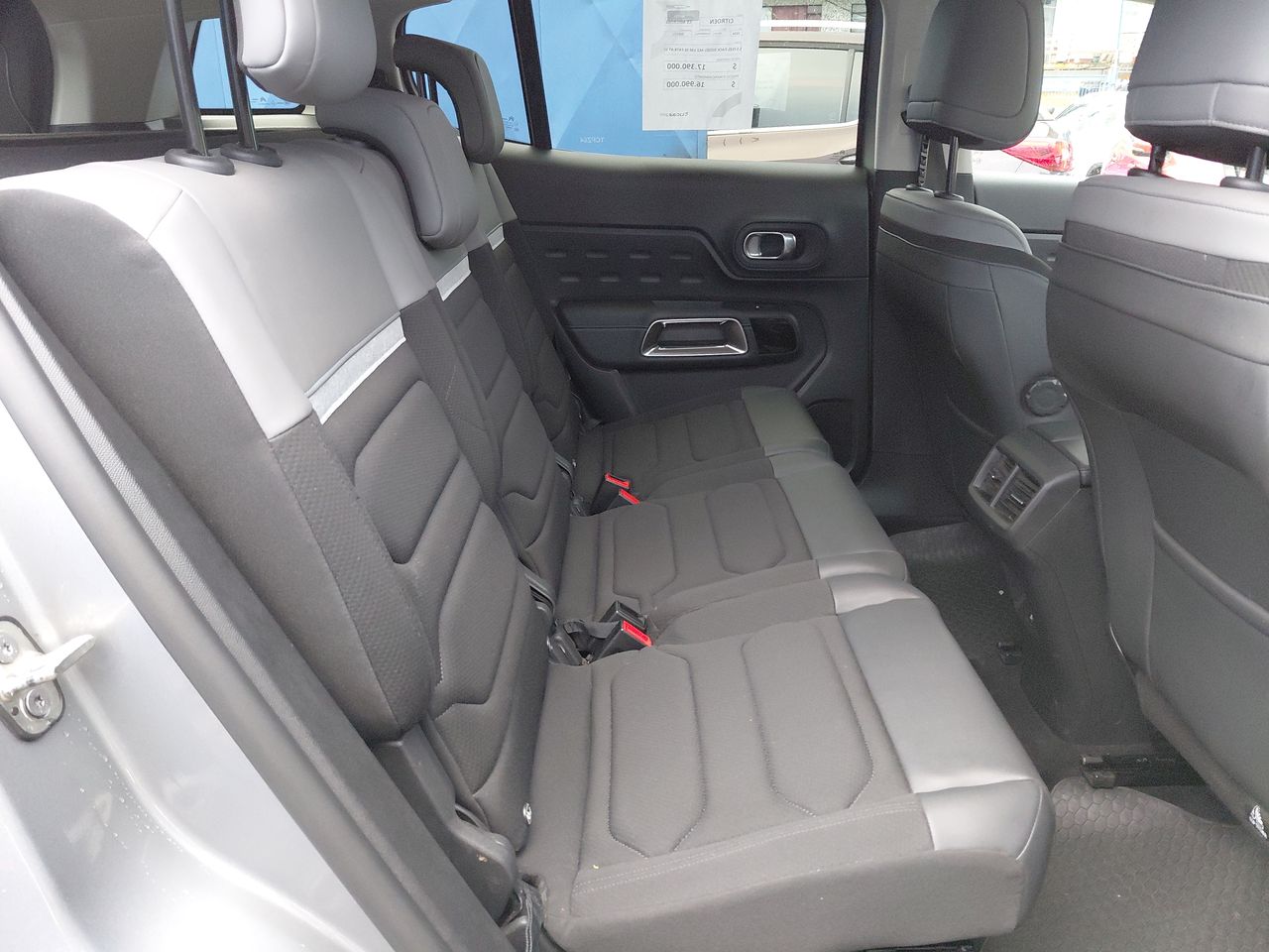 Citroën C5 Aircross — foto 32 de 33