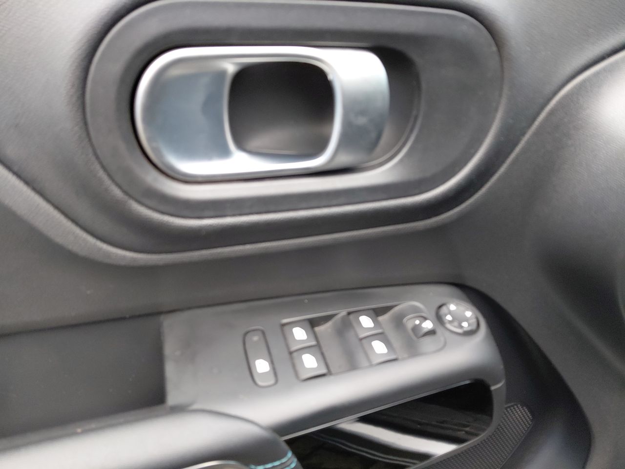 Citroën C5 Aircross — foto 20 de 33
