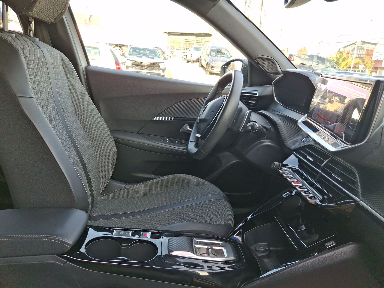 PEUGEOT - 6