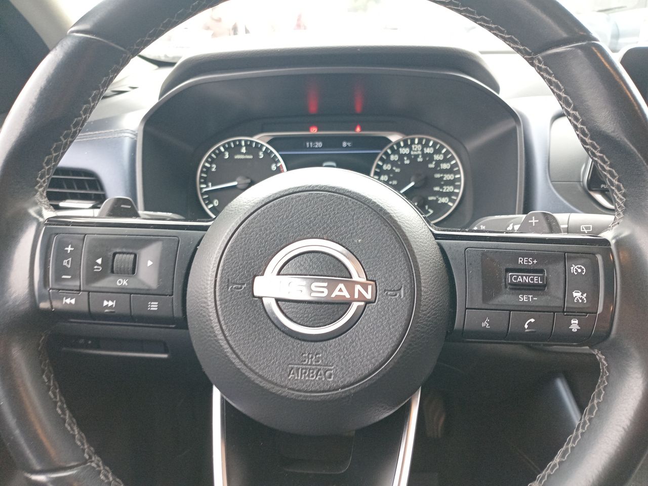 NISSAN - 16