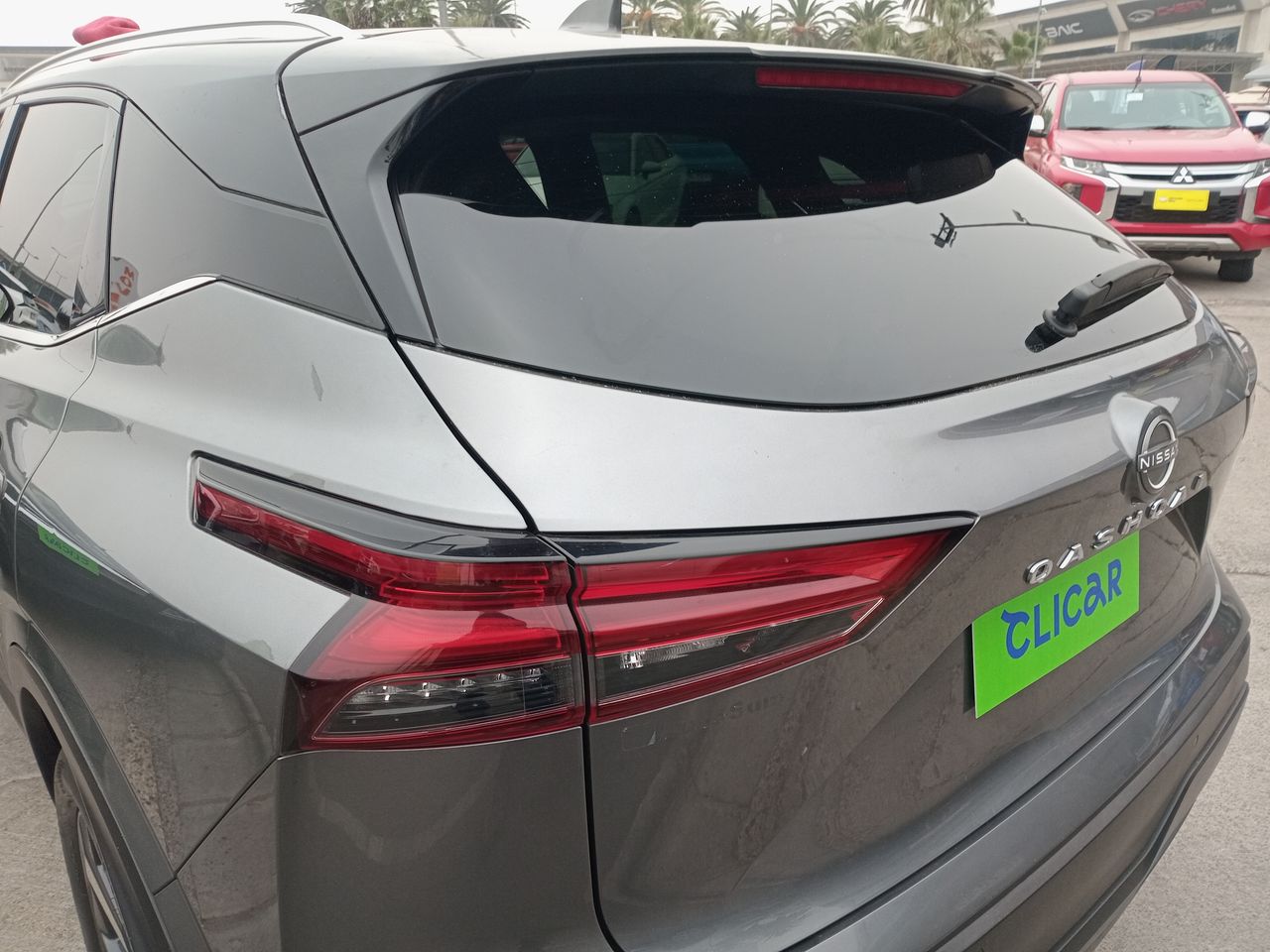 NISSAN - 10