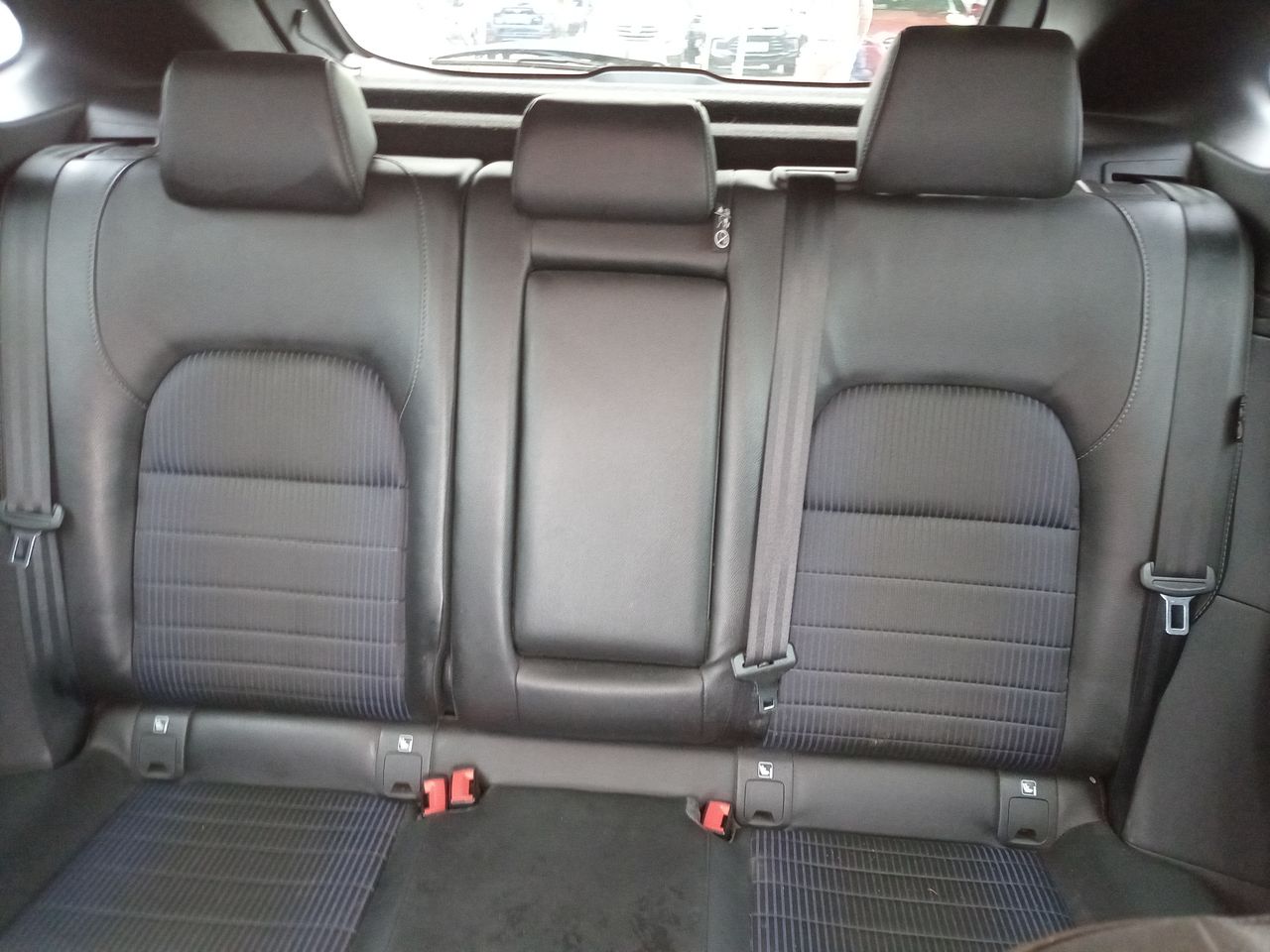 NISSAN - 4