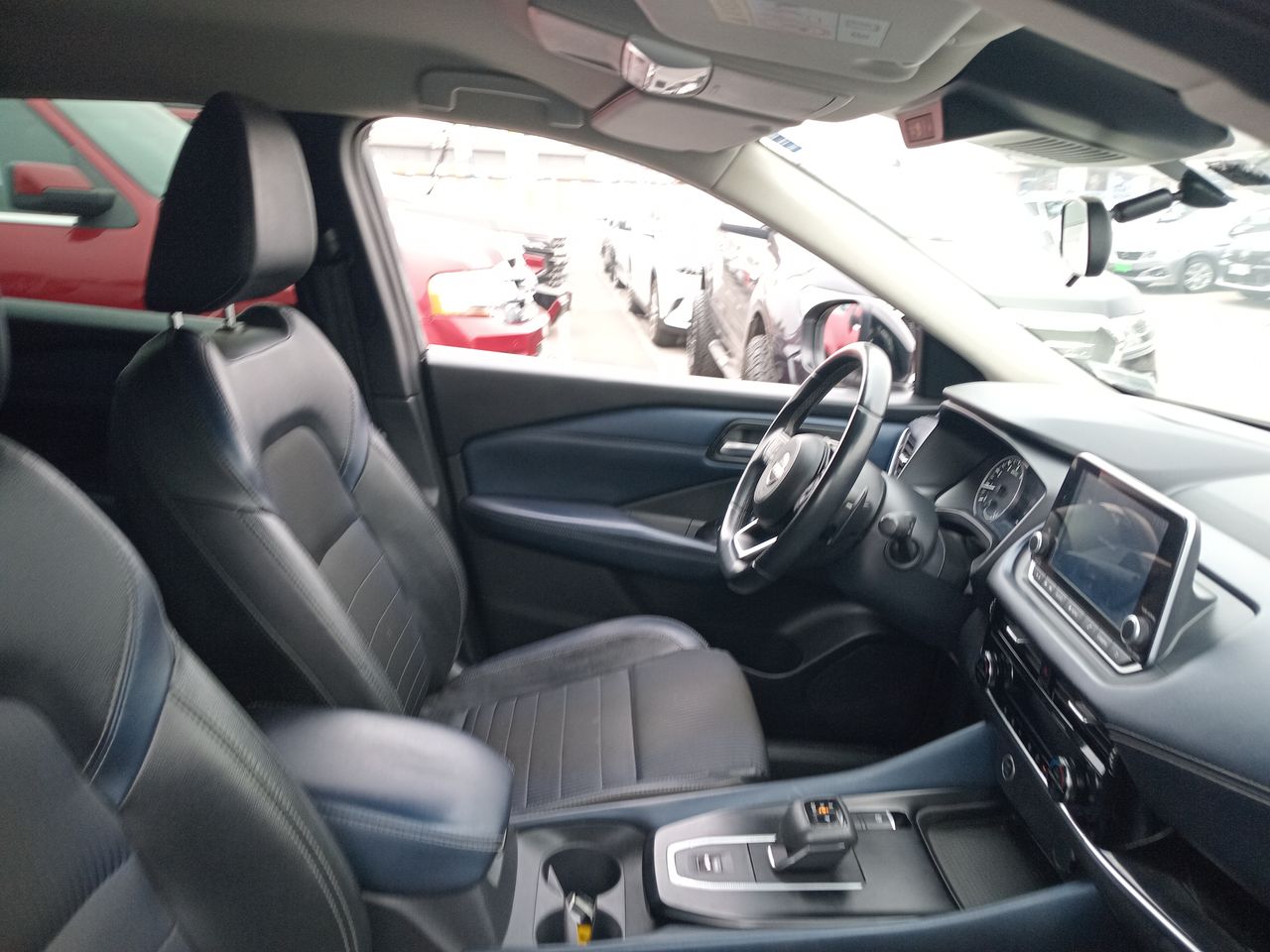 NISSAN - 6
