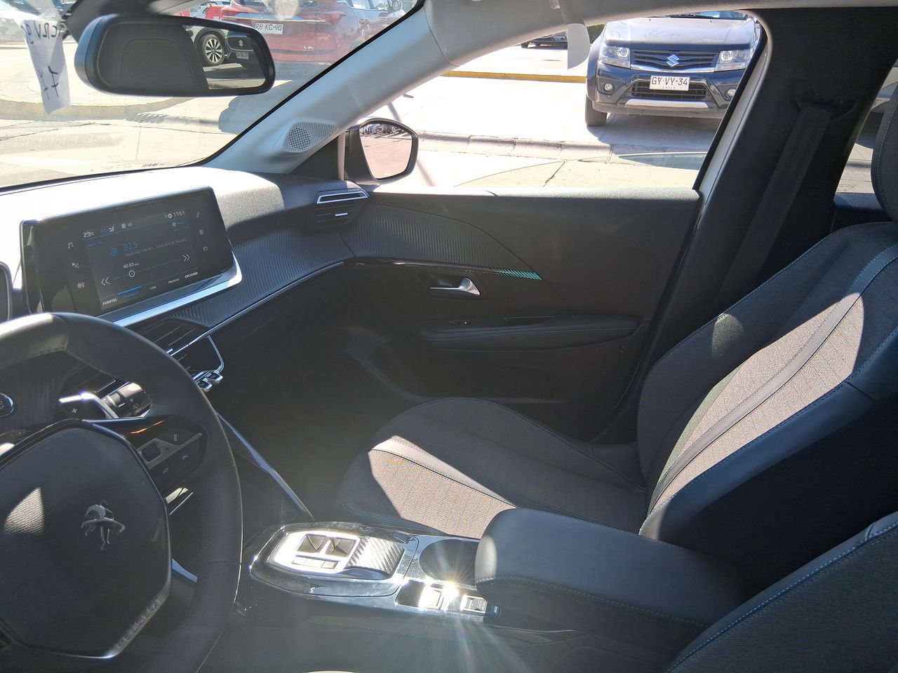 PEUGEOT - 10