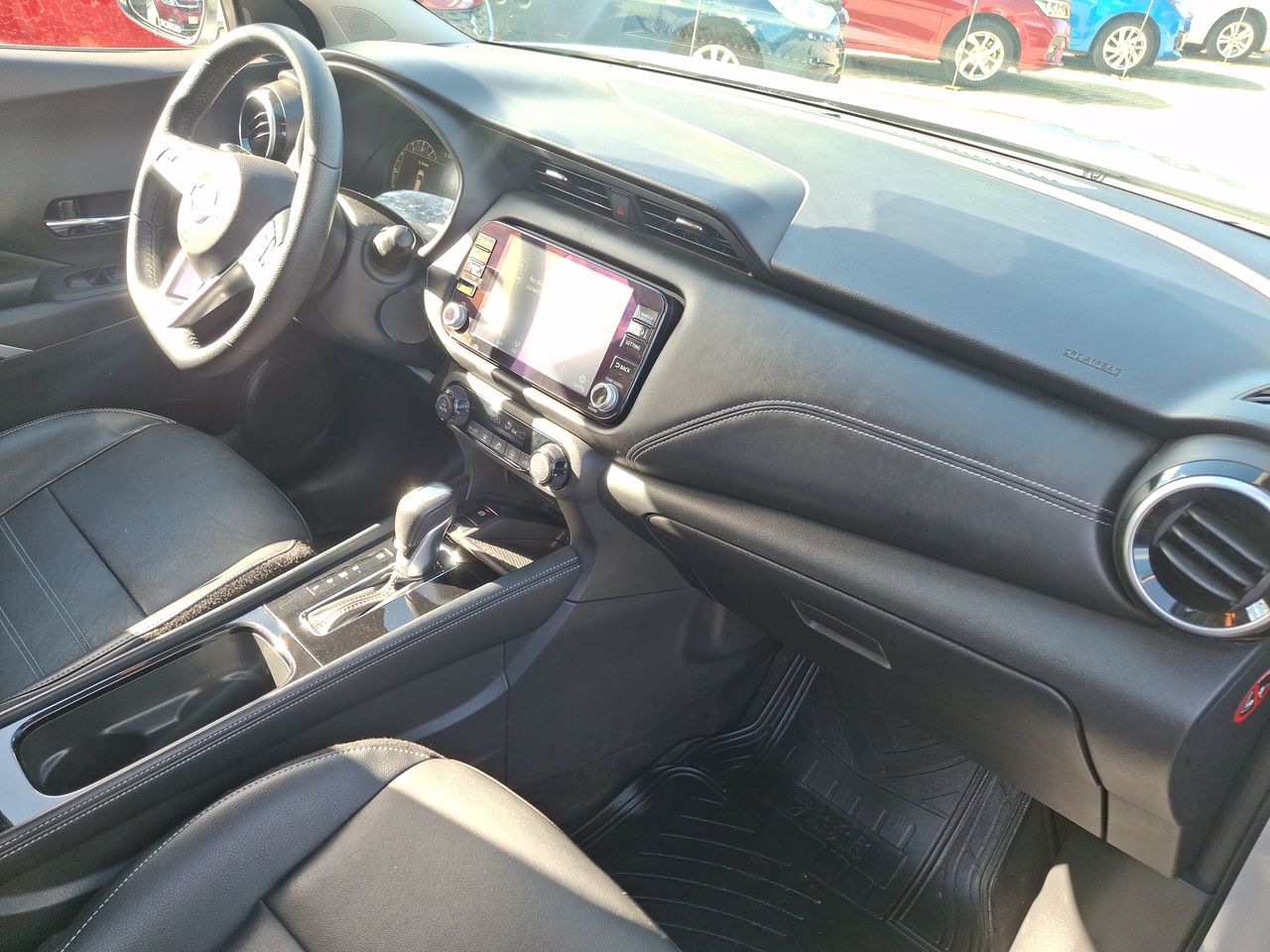 NISSAN - 6