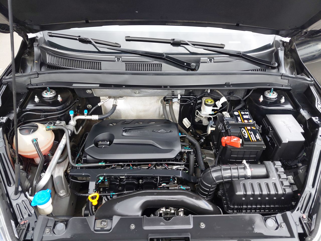 Chery Tiggo 3 Pro — foto 17 de 35