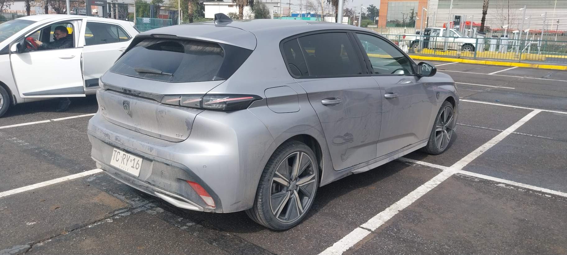 PEUGEOT - 4