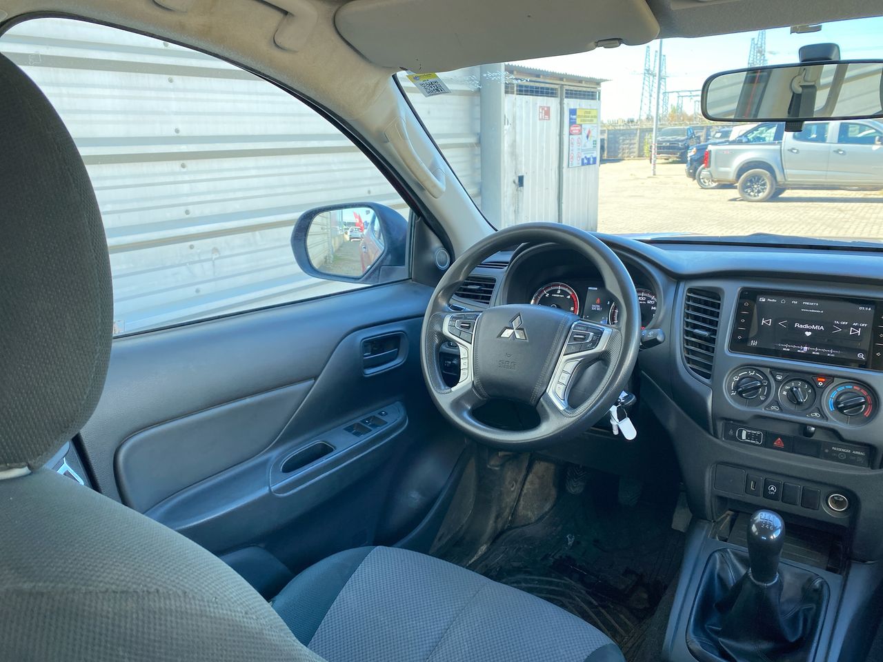 MITSUBISHI - 16