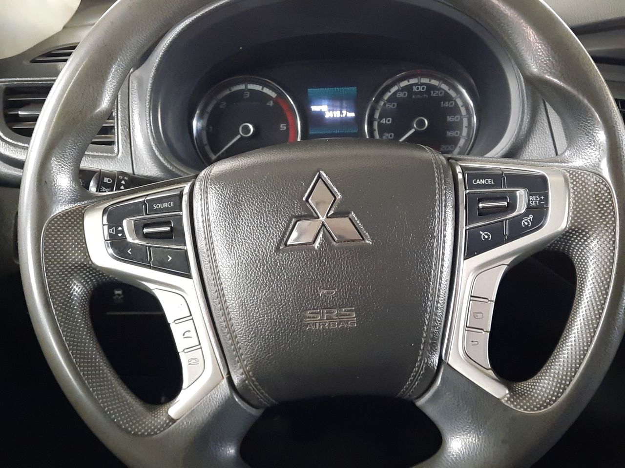MITSUBISHI - 19