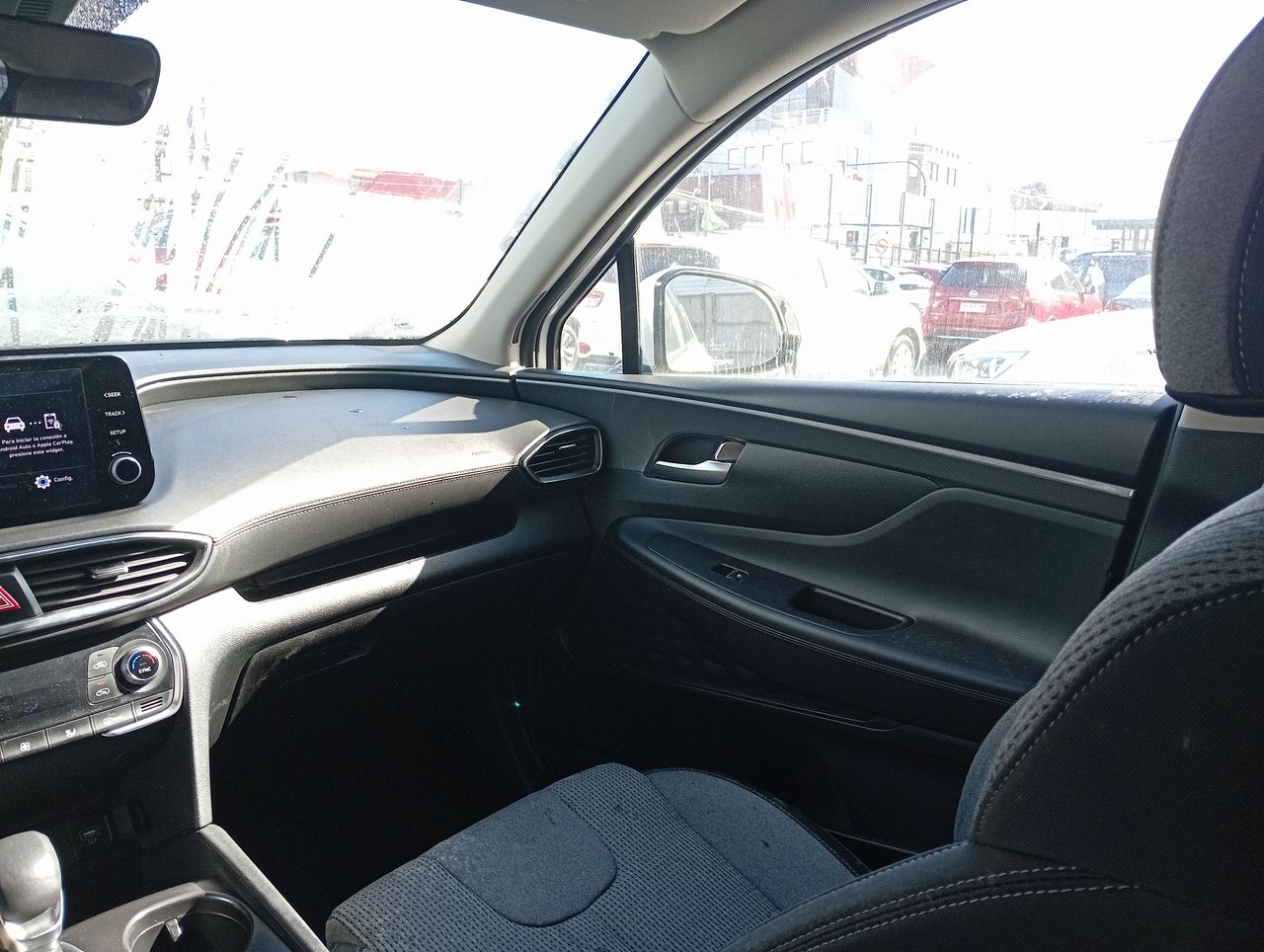 HYUNDAI - 16