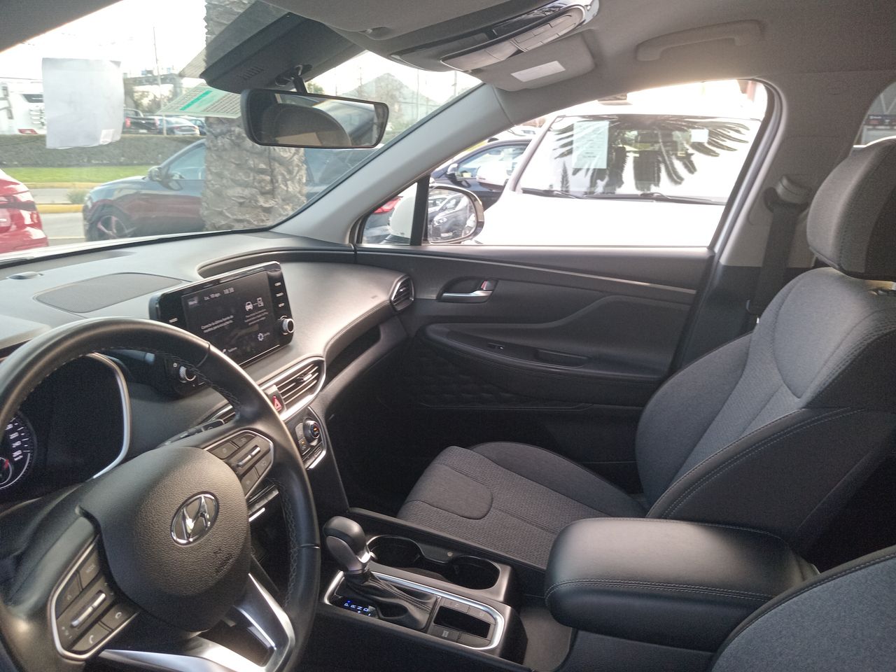 HYUNDAI - 10