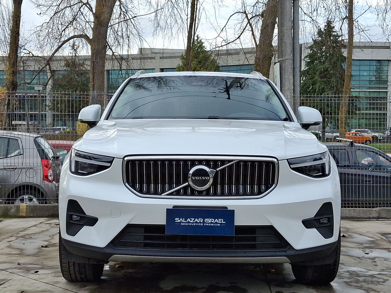 VOLVO - 2