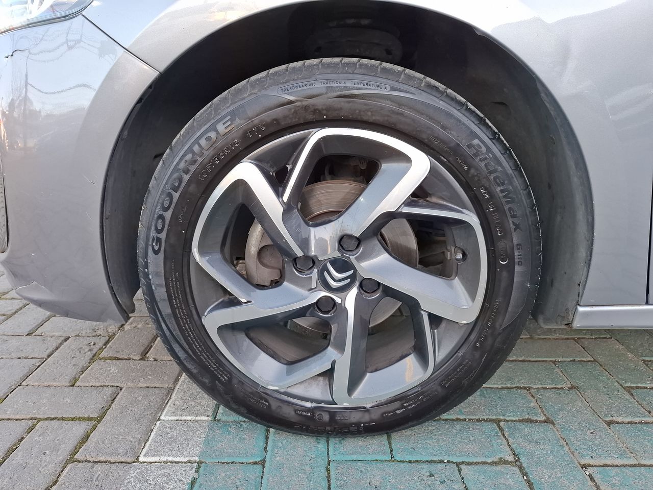 Citroën C-Elysee — foto 10 de 25