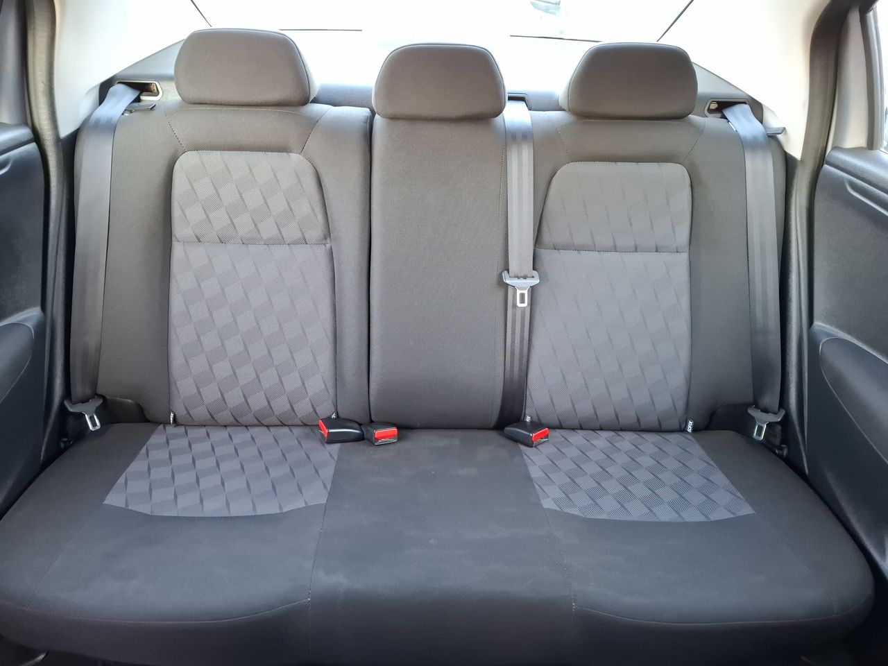 Citroën C-Elysee — foto 25 de 25