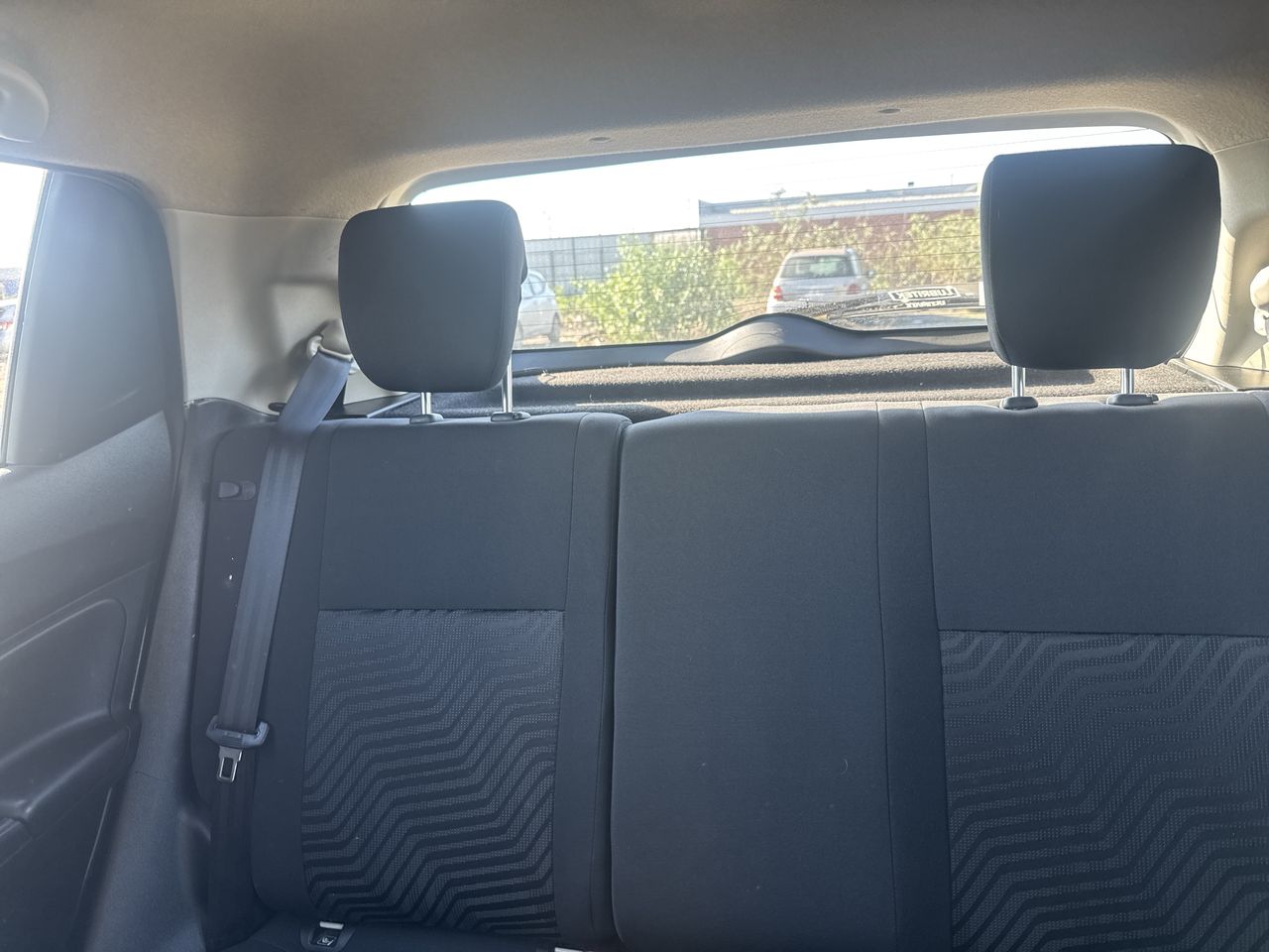Suzuki Swift — foto 5 de 18