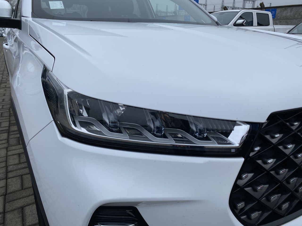 CHERY - 11
