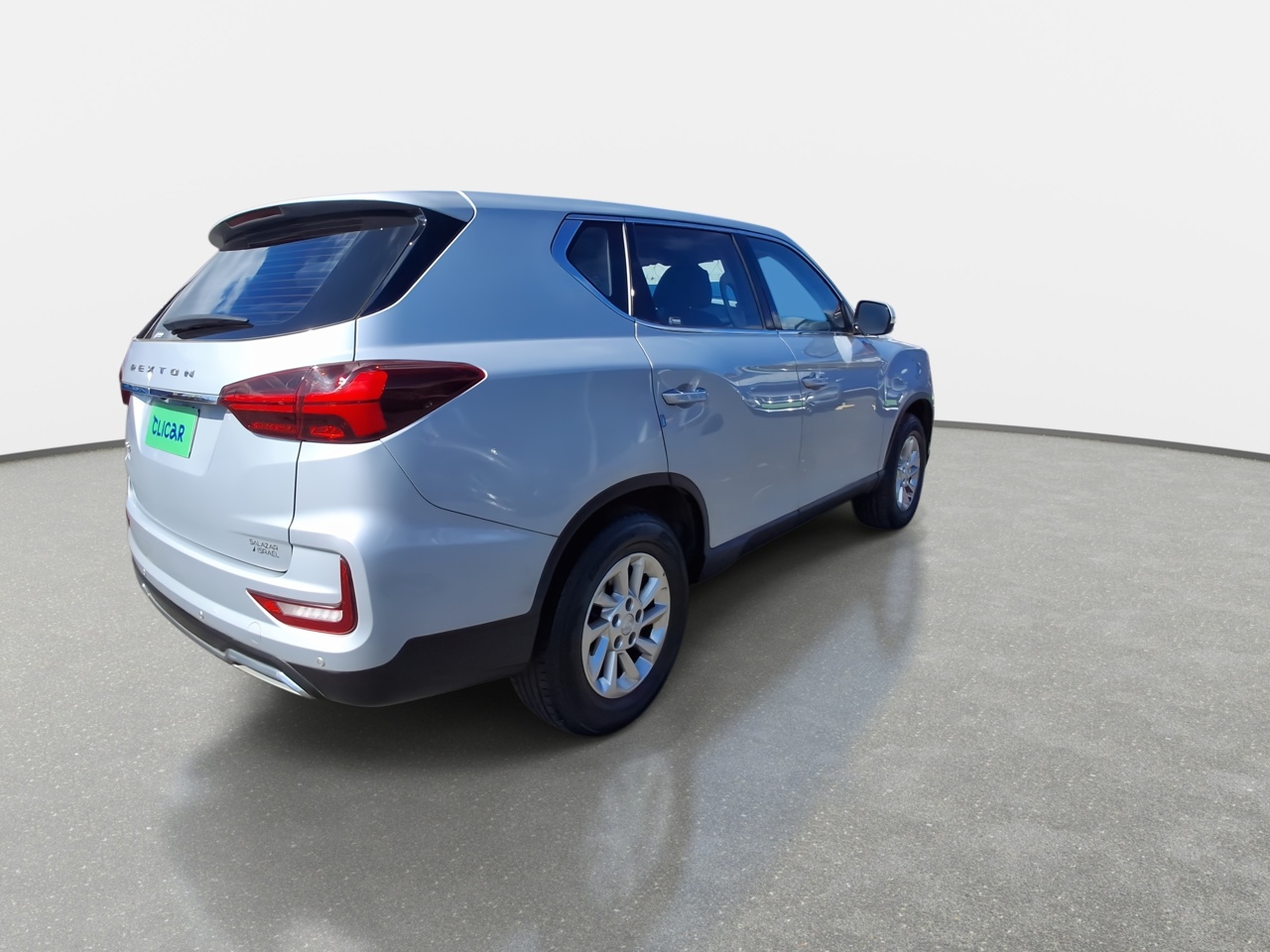 SsangYong Rexton — foto 8 de 36