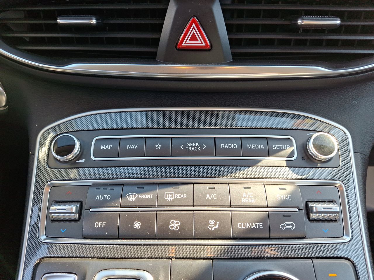HYUNDAI - 29