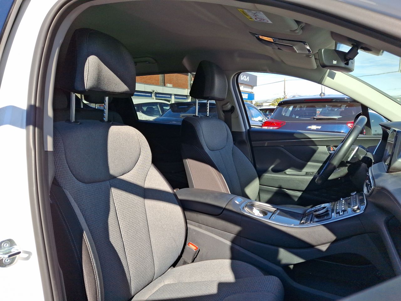HYUNDAI - 32