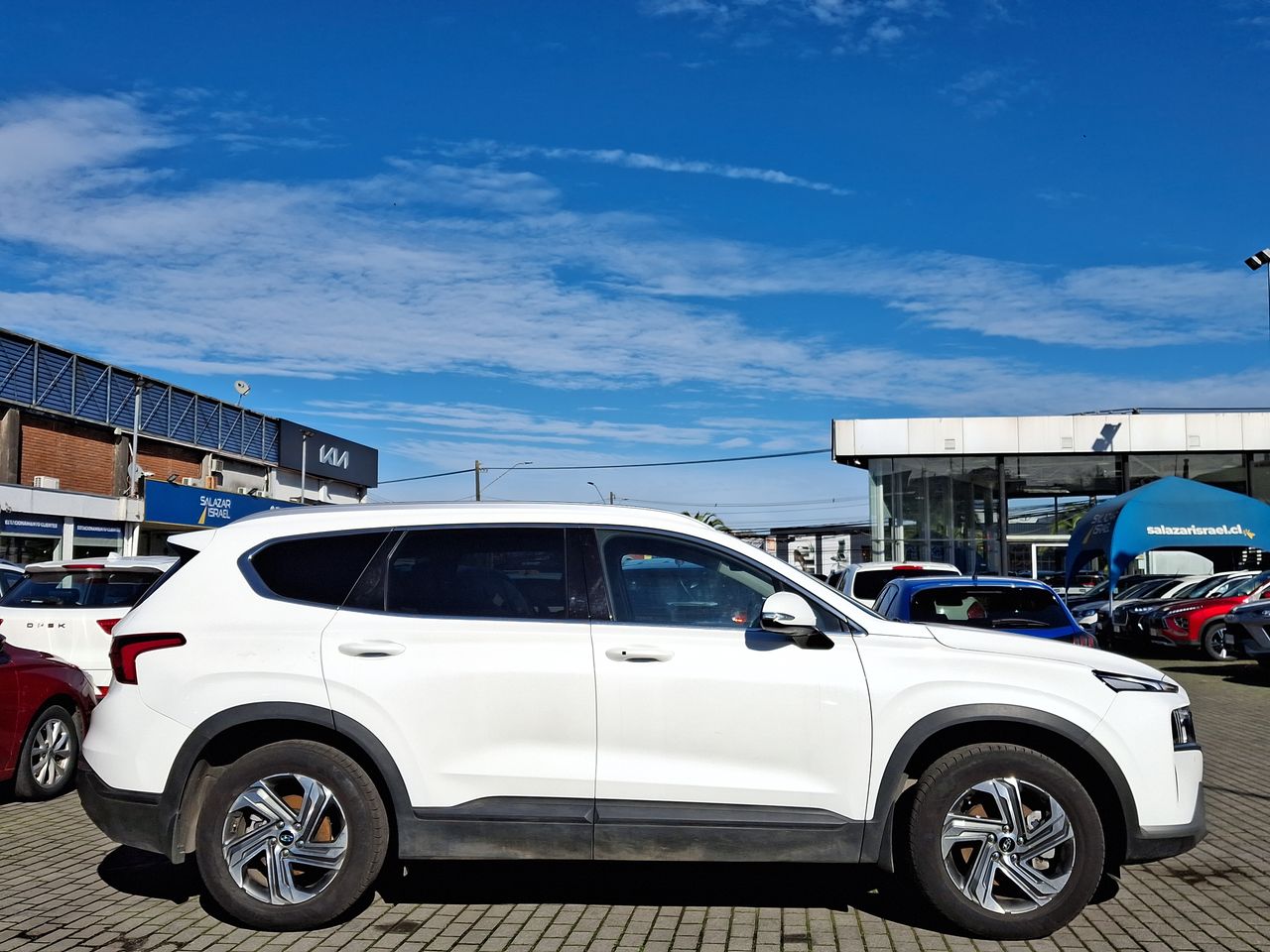 HYUNDAI - 8