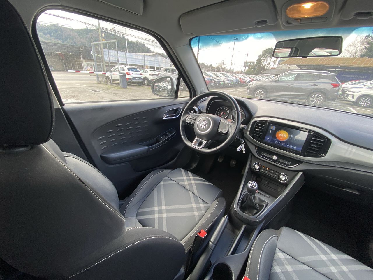 MG 3 — foto 9 de 26