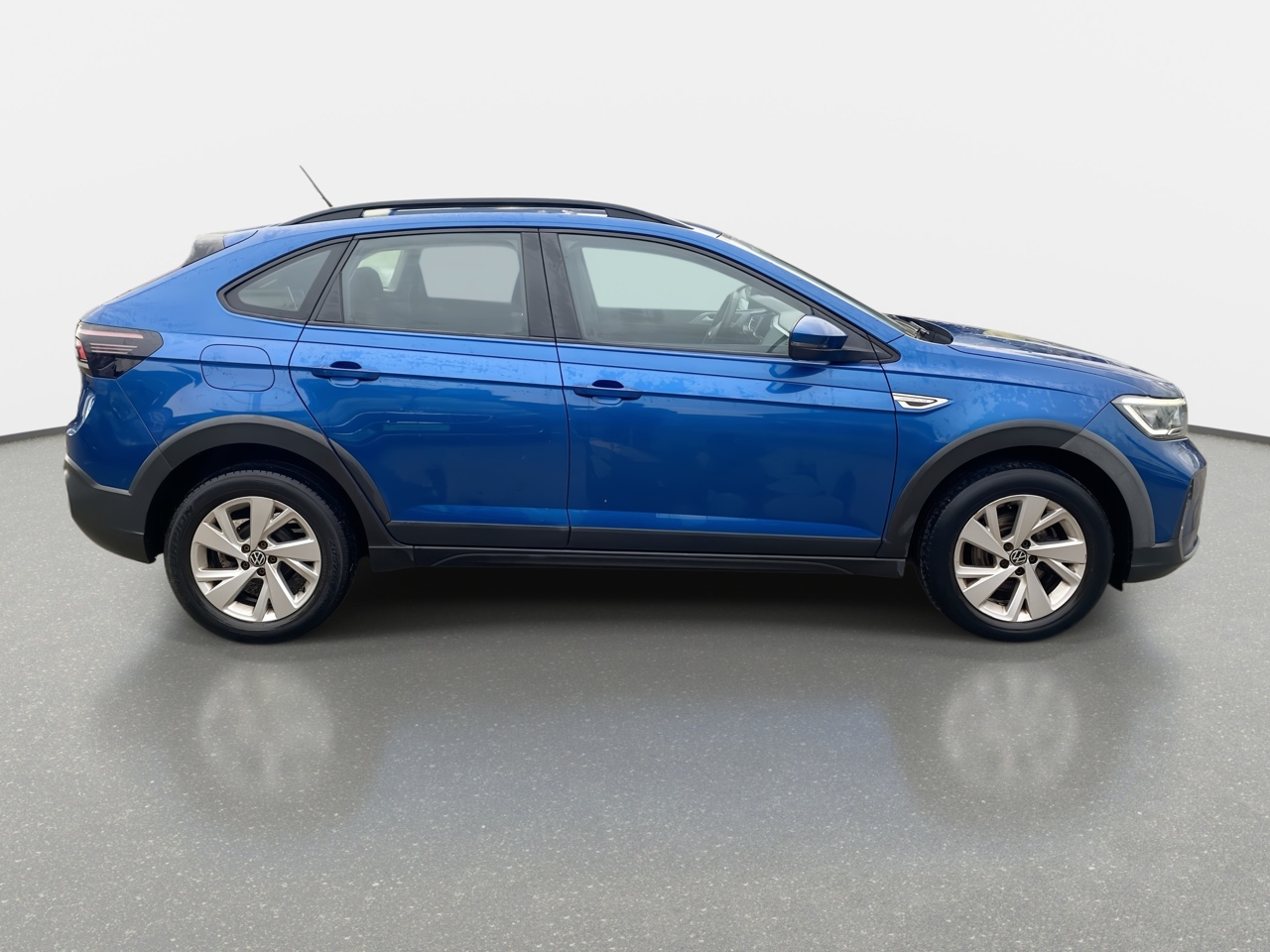 Volkswagen Nivus — foto 9 de 34