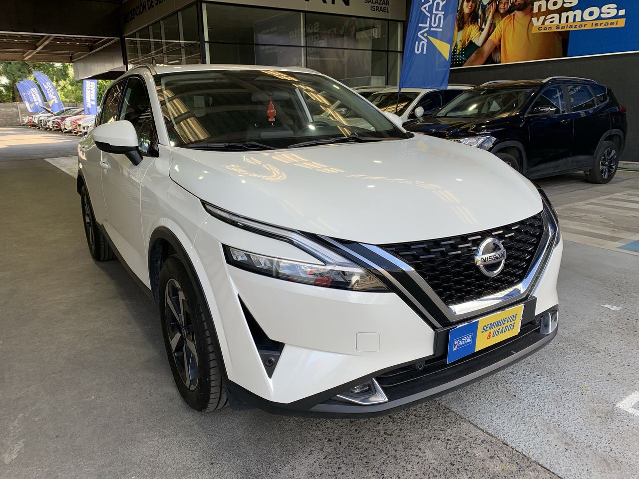 NISSAN - 4