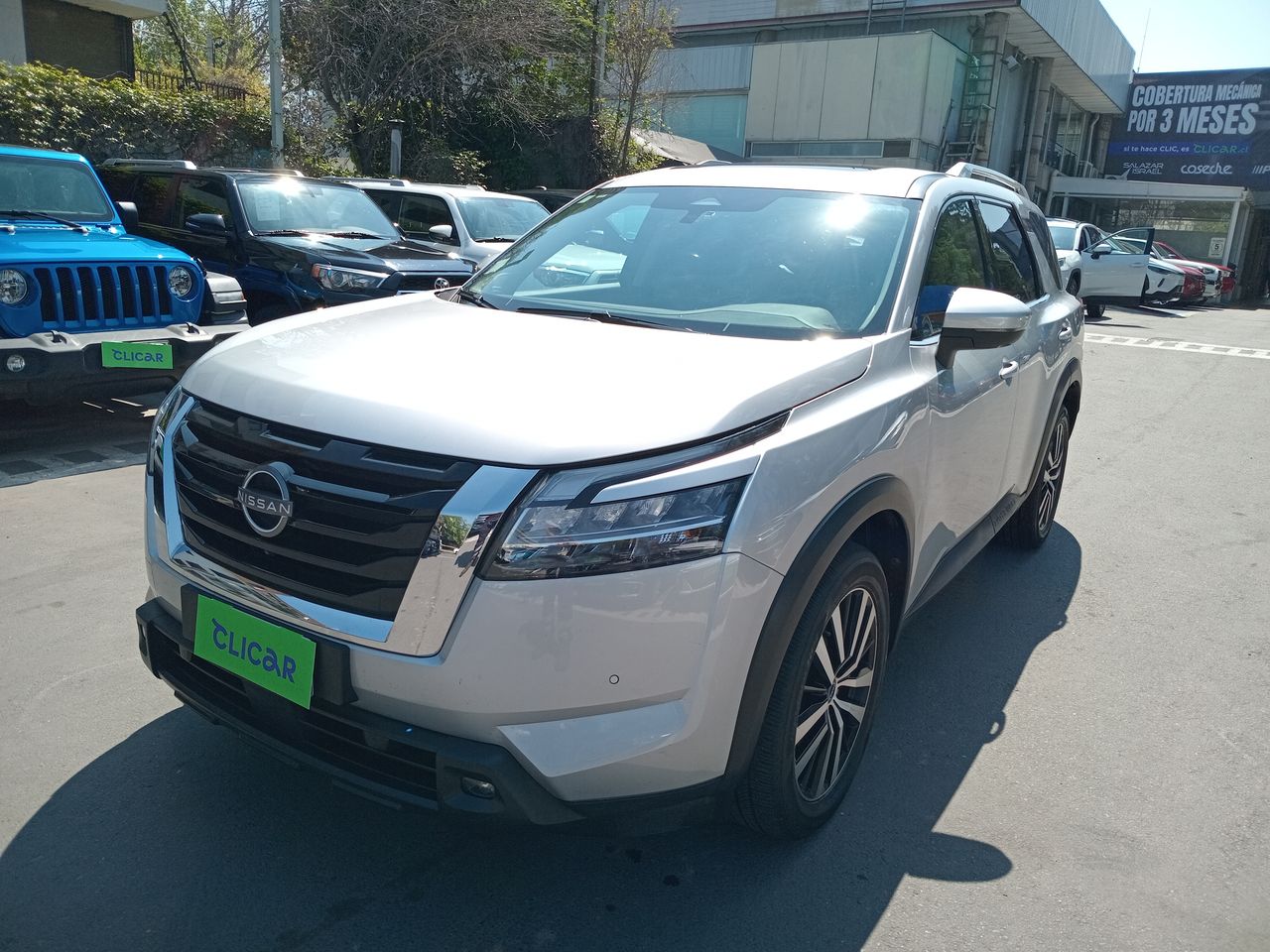 NISSAN - 3