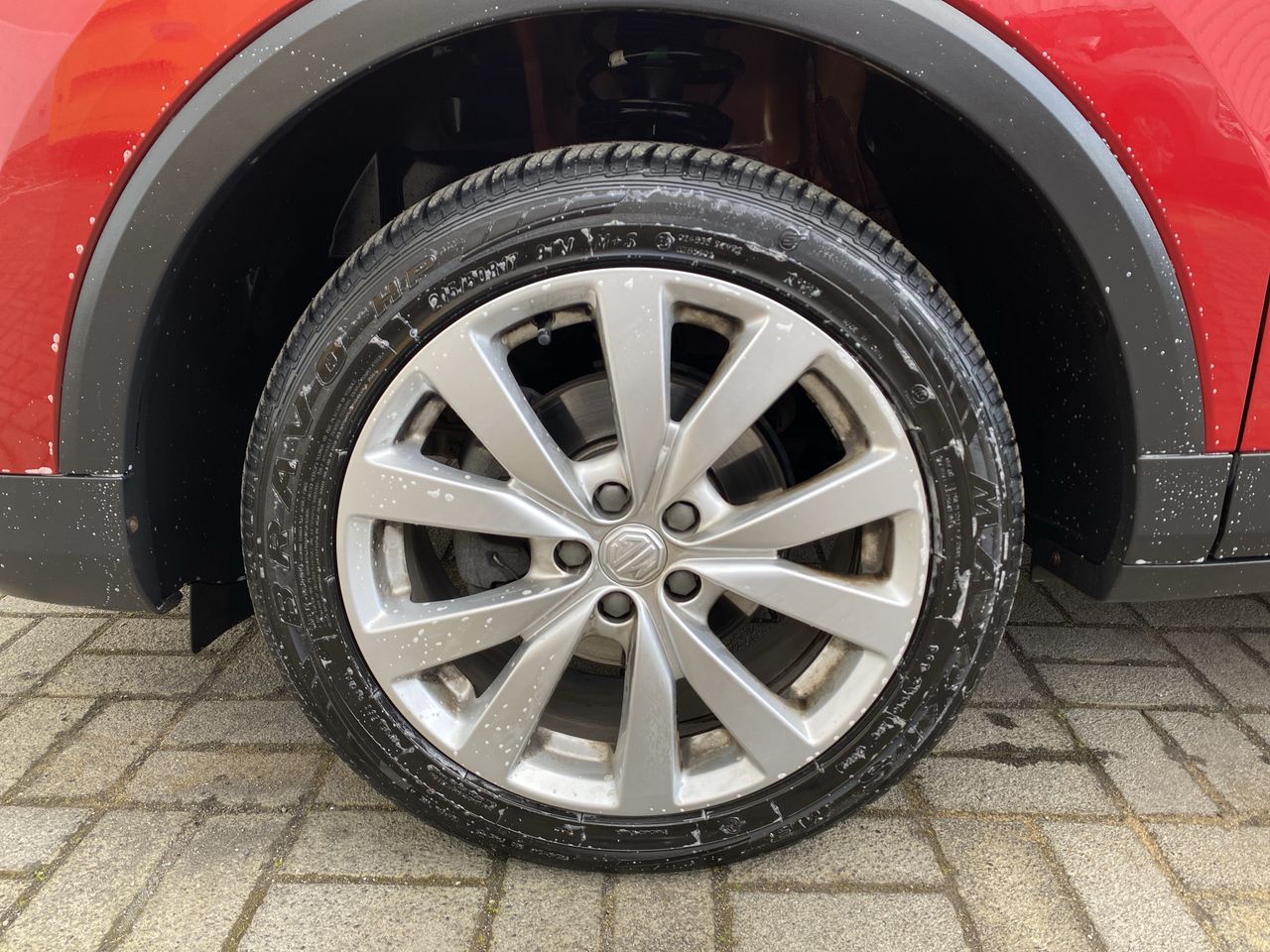 MG Zs — foto 10 de 27