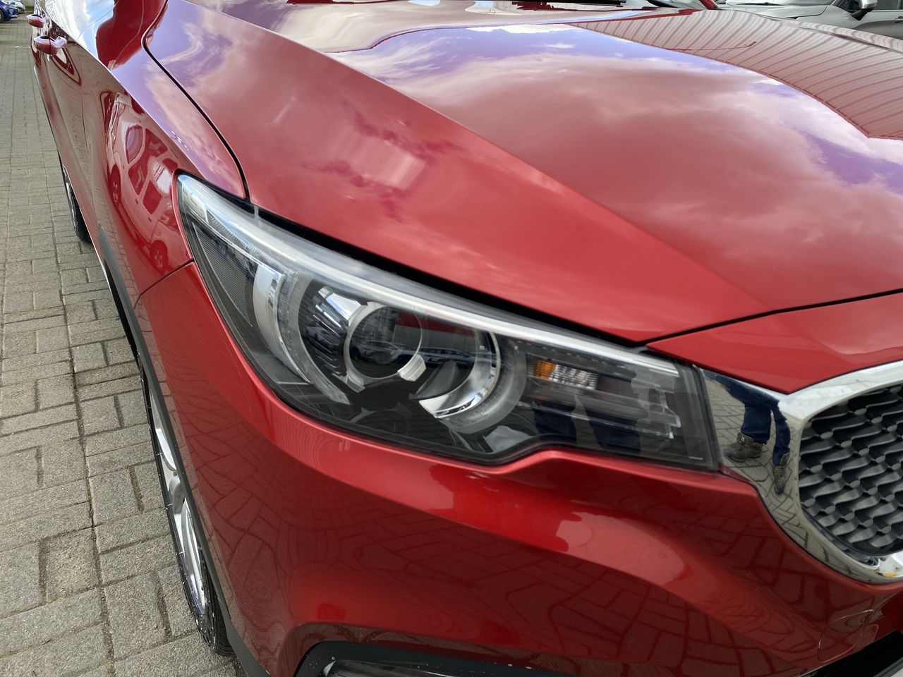 MG Zs — foto 12 de 27