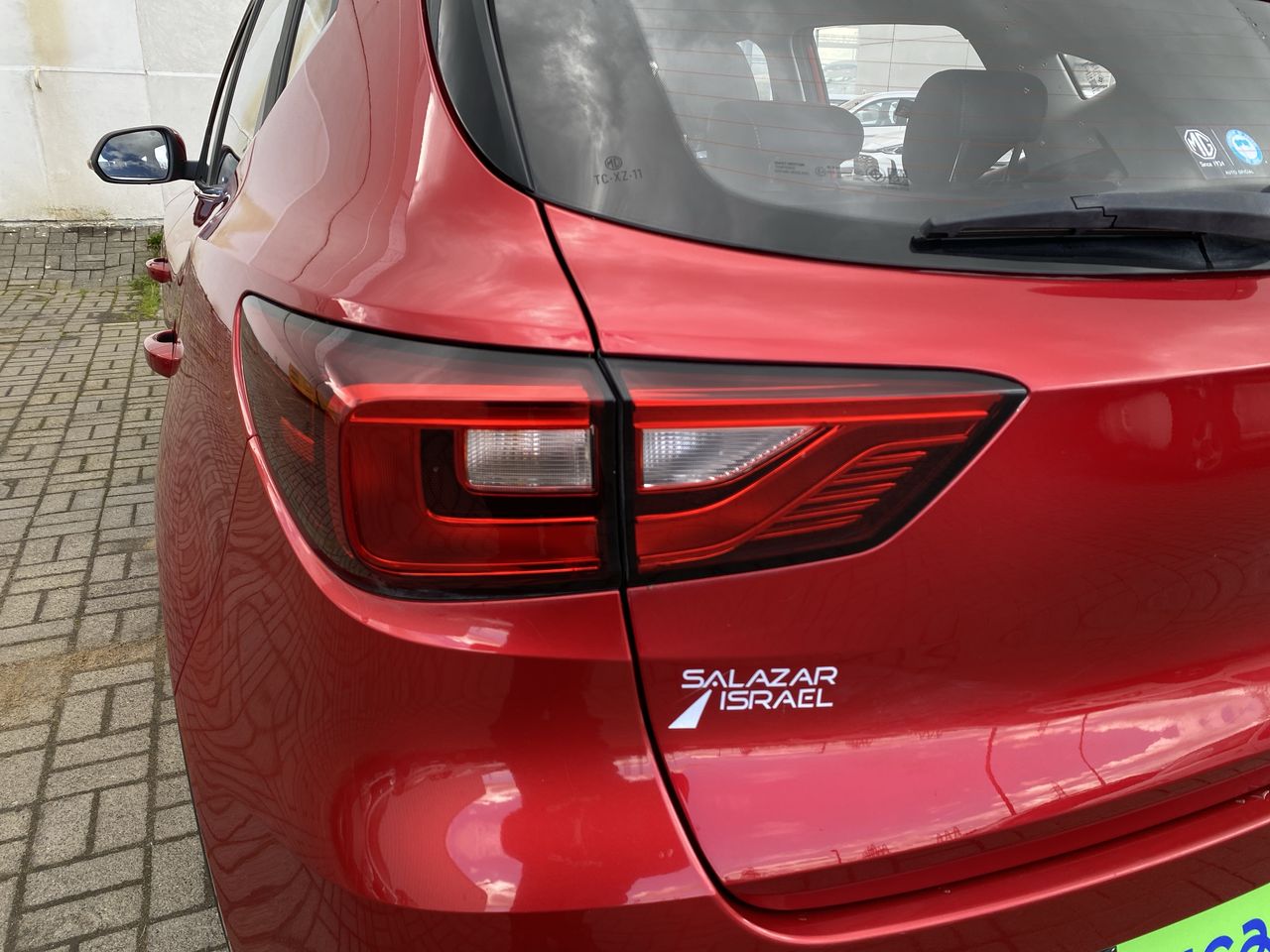 MG Zs — foto 14 de 27